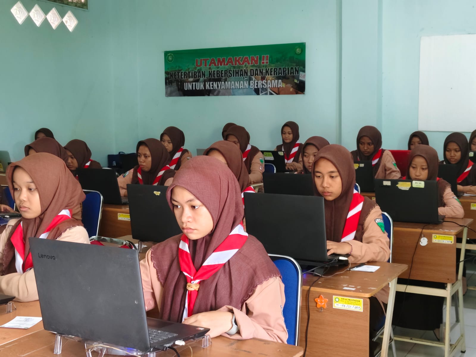 Berita Gambar
